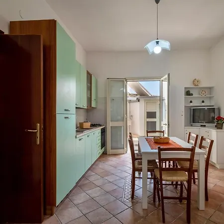 Kaloceri Holiday home *